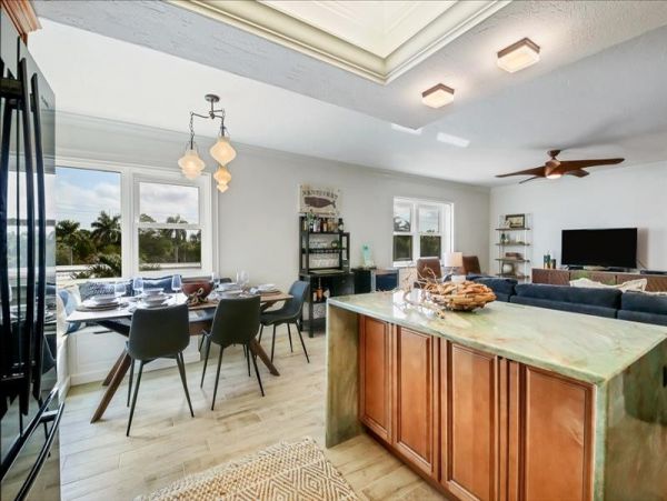 Lido Key Condo 1057866