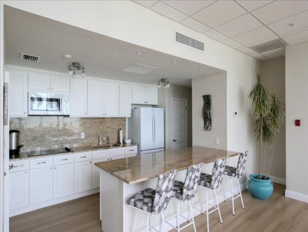 Lido Key Condo 1057866