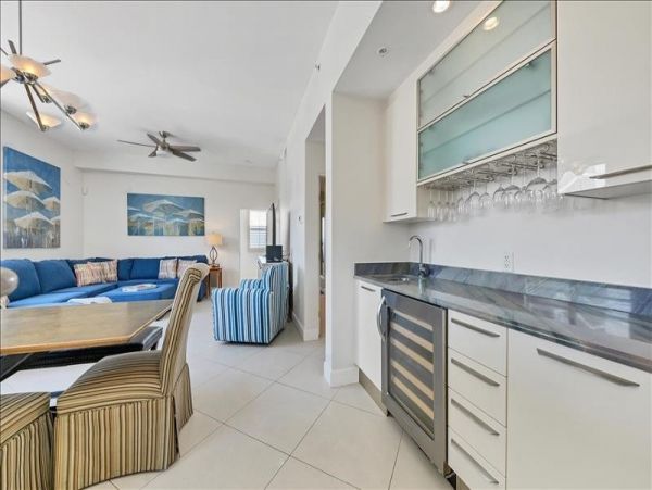 Lido Key Condo 1057869