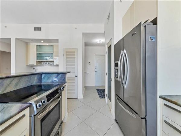 Lido Key Condo 1057869