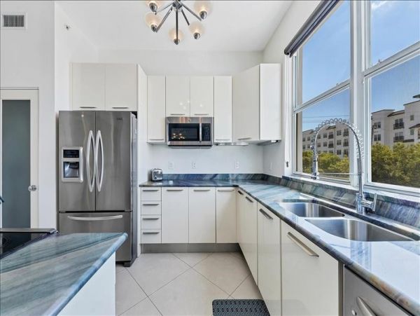 Lido Key Condo 1057869