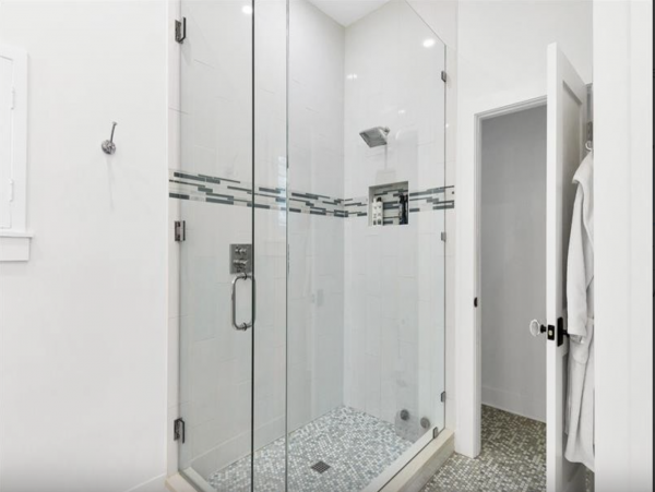 Lido Key Pool Vacation Home with 3 Bedrooms