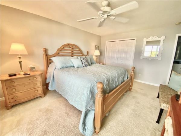 Longboat Key 2 Bedroom Bayside Condo