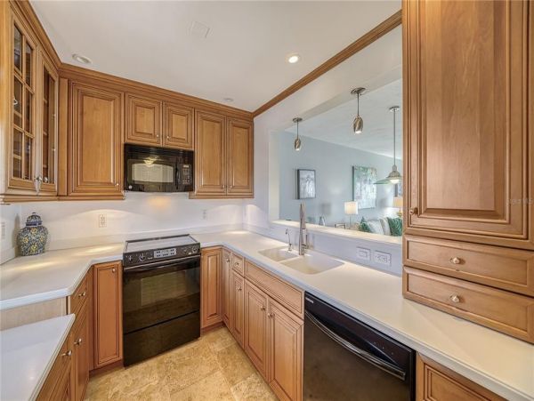 Longboat Key 2 Bedroom Bayside Condo