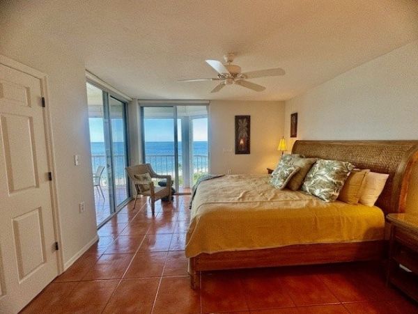 Full Ocean View from this Lovely Vacation Condo
