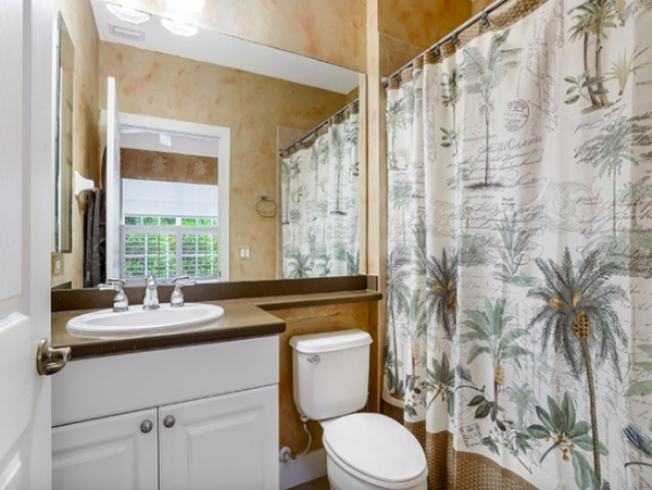 Two Bedroom Home in Naples