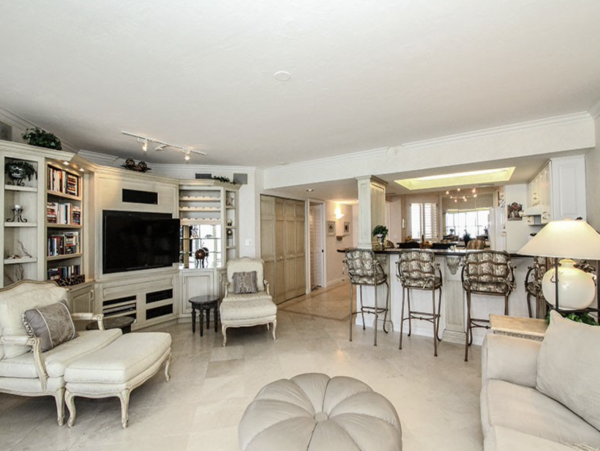 Naples Vacation Condo: Pool, Hot Tub & Private Beach