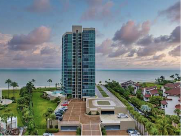 Naples Vacation Condo: Pool, Hot Tub & Private Beach