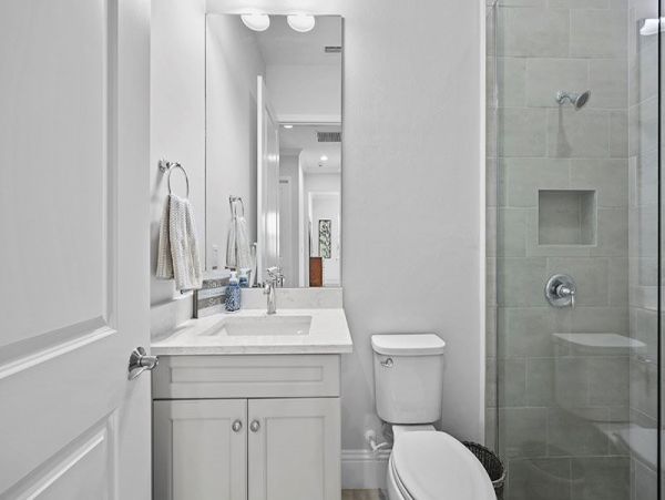 Naples Home 1057999