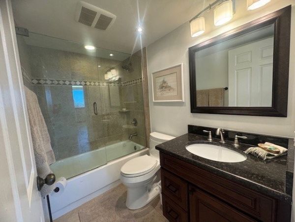 Spacious Gulf-Views Condo Perfect for Families in Naples