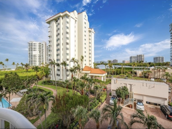 Beachfront Naples Vacation Condo