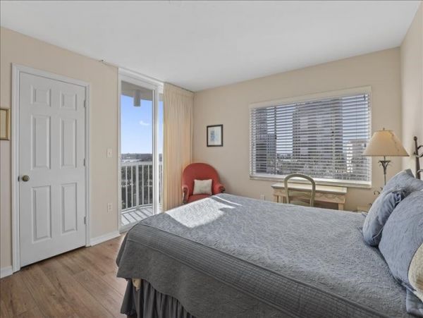 Relaxing Beachfront Condo with Stunning Gulf Views