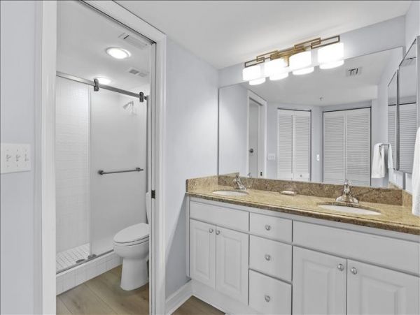 Lovely 3 Bedroom Vacation Condo in Naples