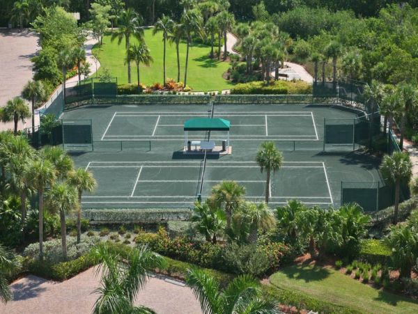 Lovely 3 Bedroom Vacation Condo in Naples