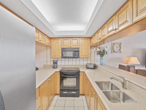 Naples Two Bedroom Rentals Condo on the Beach