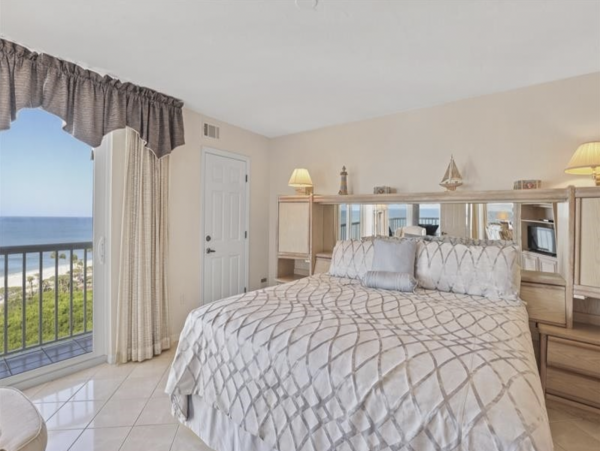 Naples Two Bedroom Rentals Condo on the Beach