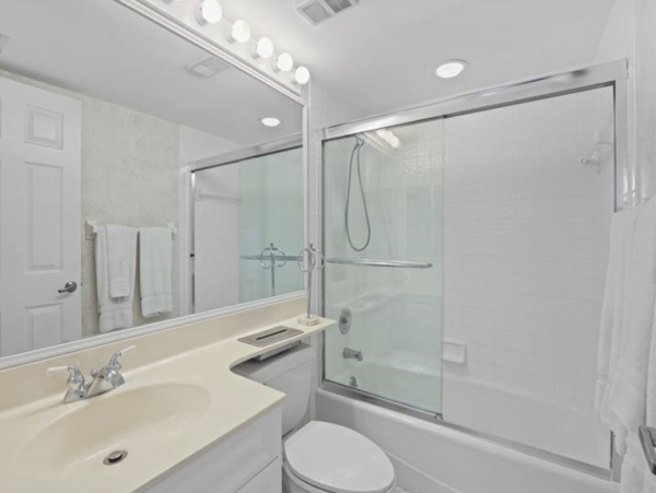 Naples Two Bedroom Rentals Condo on the Beach