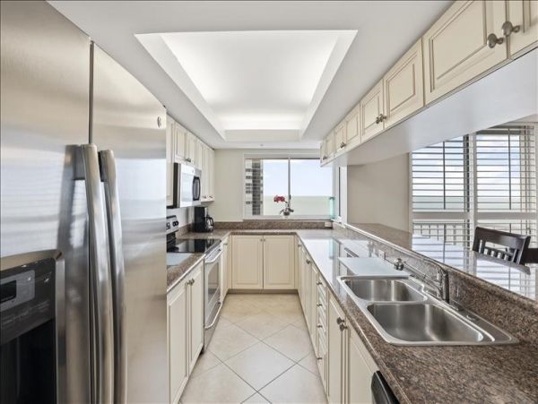 Partial Ocean View Naples Condo