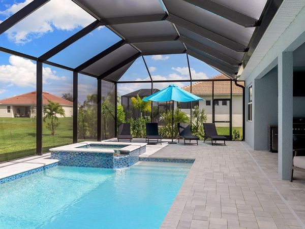 Luxury New Home with 4 Bedrooms in Naples