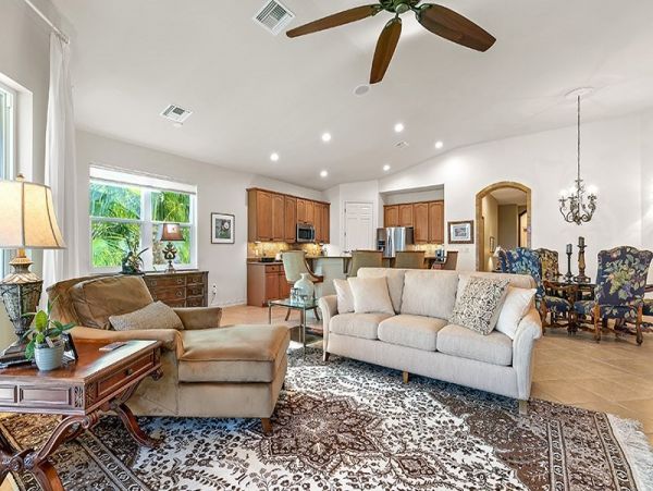Naples Vacation Home with Golf Course Views