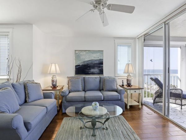 Naples Vacation Condo Spectacular Views 2 Bedrooms Sleeps 6