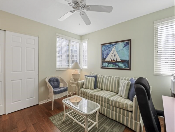 Naples Vacation Condo Spectacular Views 2 Bedrooms Sleeps 6