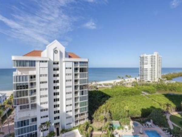 Naples Vacation Condo Spectacular Views 2 Bedrooms Sleeps 6