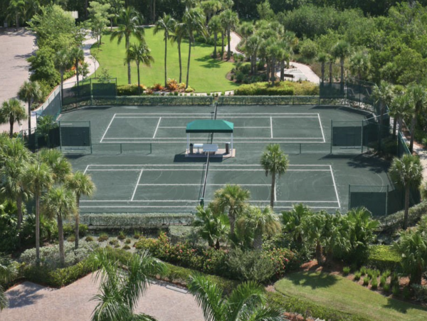 Naples Vacation Condo Spectacular Views 2 Bedrooms Sleeps 6