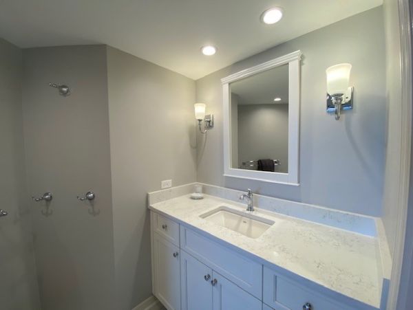 Elegant 3-Bedroom Beachside Condo Retreat