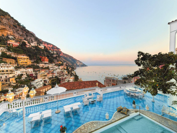 Beautiful Positano Villa with 6 Bedrooms & Amazing Views