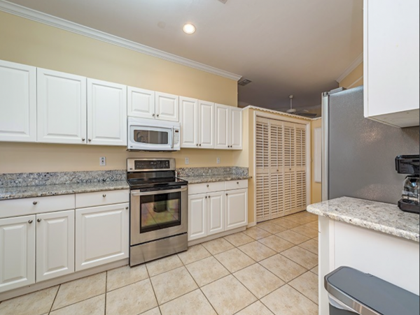 Naples Three Bedroom Pool Vacation Home