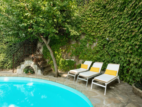 Vintage Vacation Villa with Terrace and Great Views