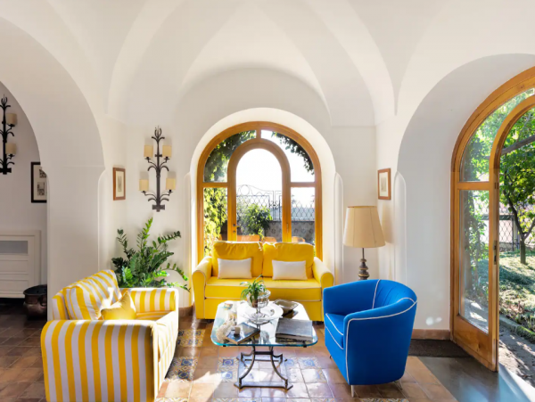 Vintage Vacation Villa with Terrace and Great Views