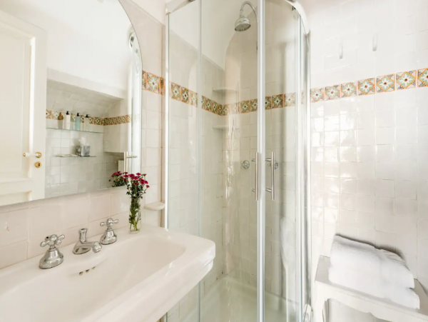 Vintage Vacation Villa with Terrace and Great Views
