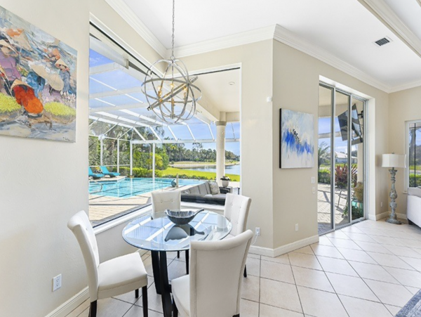 Pure Naples Delight Vacation Villa Pool Home