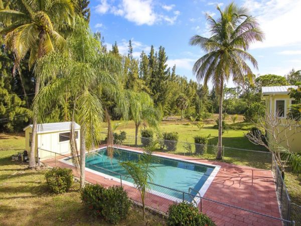 Lovely 3 Bedroom Vacation Rental in St. James FL