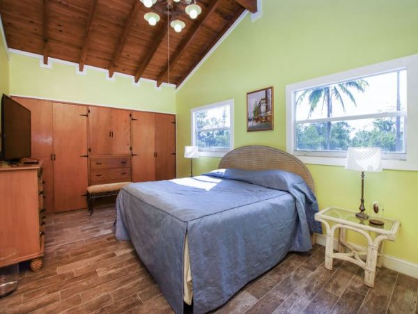 Lovely 3 Bedroom Vacation Rental in St. James FL