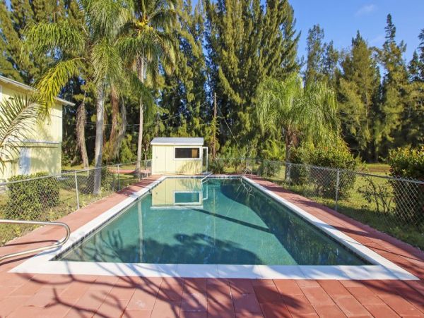 Lovely 3 Bedroom Vacation Rental in St. James FL