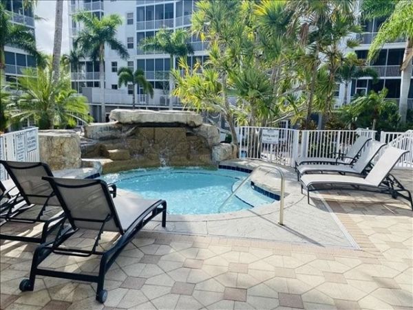 Naples 3 Bedroom Condo