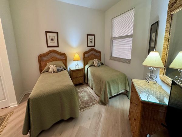 Naples 3 Bedroom Condo