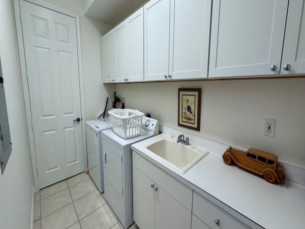 Naples 3 Bedroom Condo