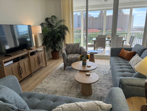 Naples 3 Bedroom Condo
