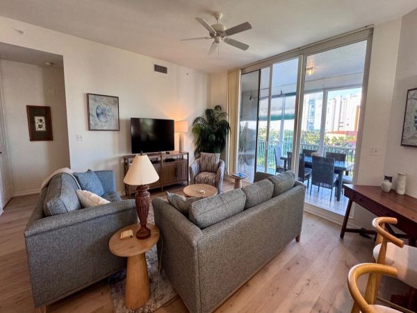 Naples 3 Bedroom Condo