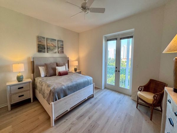 Naples 3 Bedroom Condo