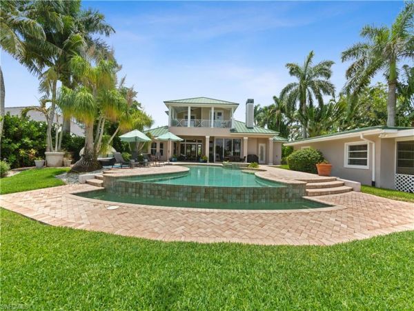 Naples Rental with Pool, Spa, and Lake Views Near 5th Ave