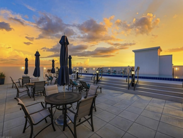 Luxury Naples Vacation Condo Pure Luxury Olde Naples