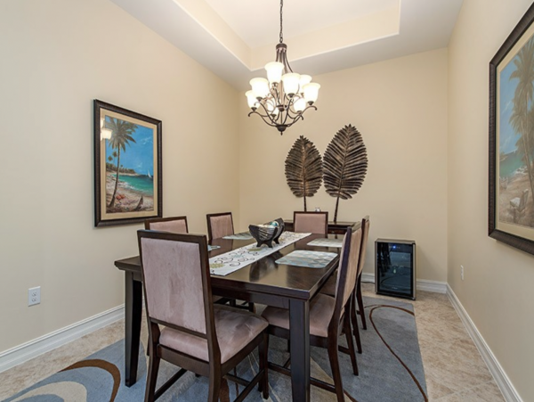 Stunning Two/ Three  Bedroom Pool Vacation Home Naples