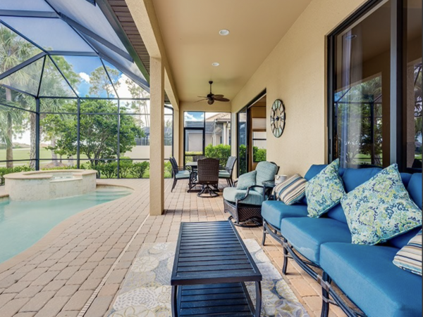Stunning Two/ Three  Bedroom Pool Vacation Home Naples