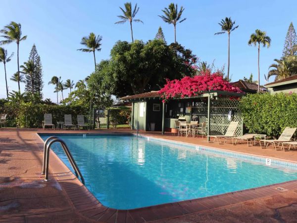 Lovely Three Bedroom Vacation Home in Kaanapali with Shared Pool
