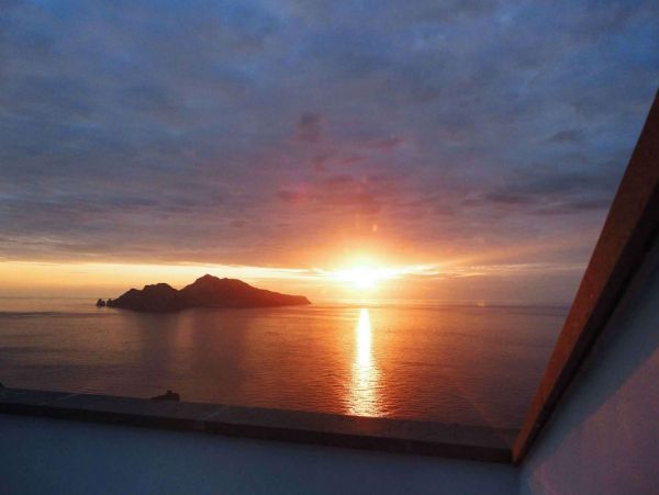 Stunning Bay View Villa in Massa Lubrense Sleeps 6